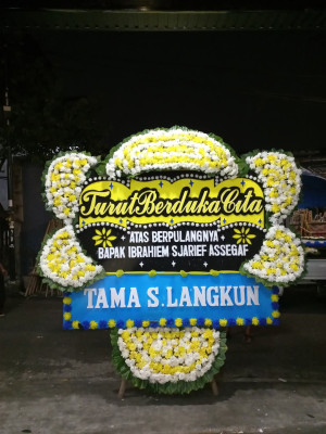 Papan Bunga Duka di Pseksu